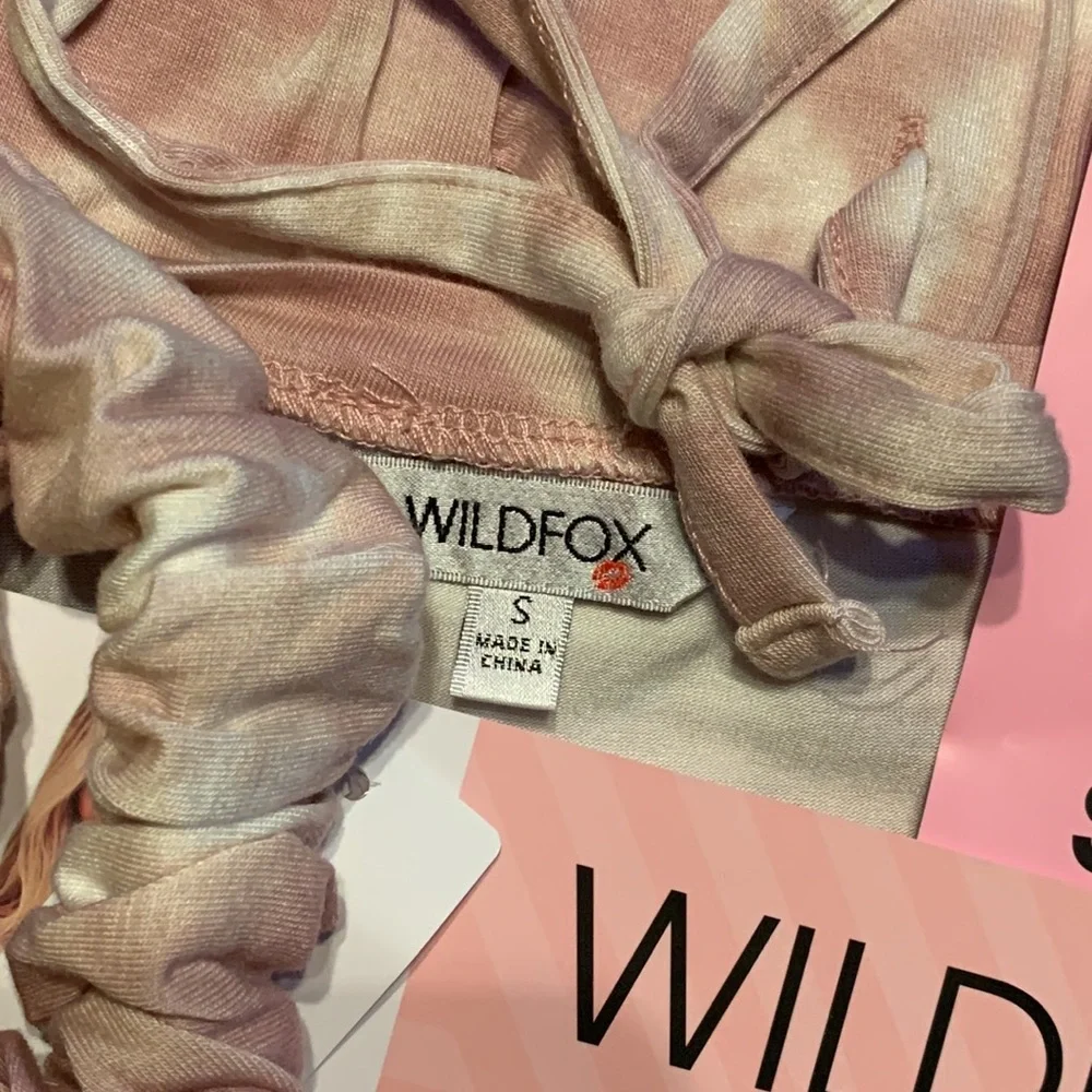 WildFox Women’s Short Set with Scrunchie